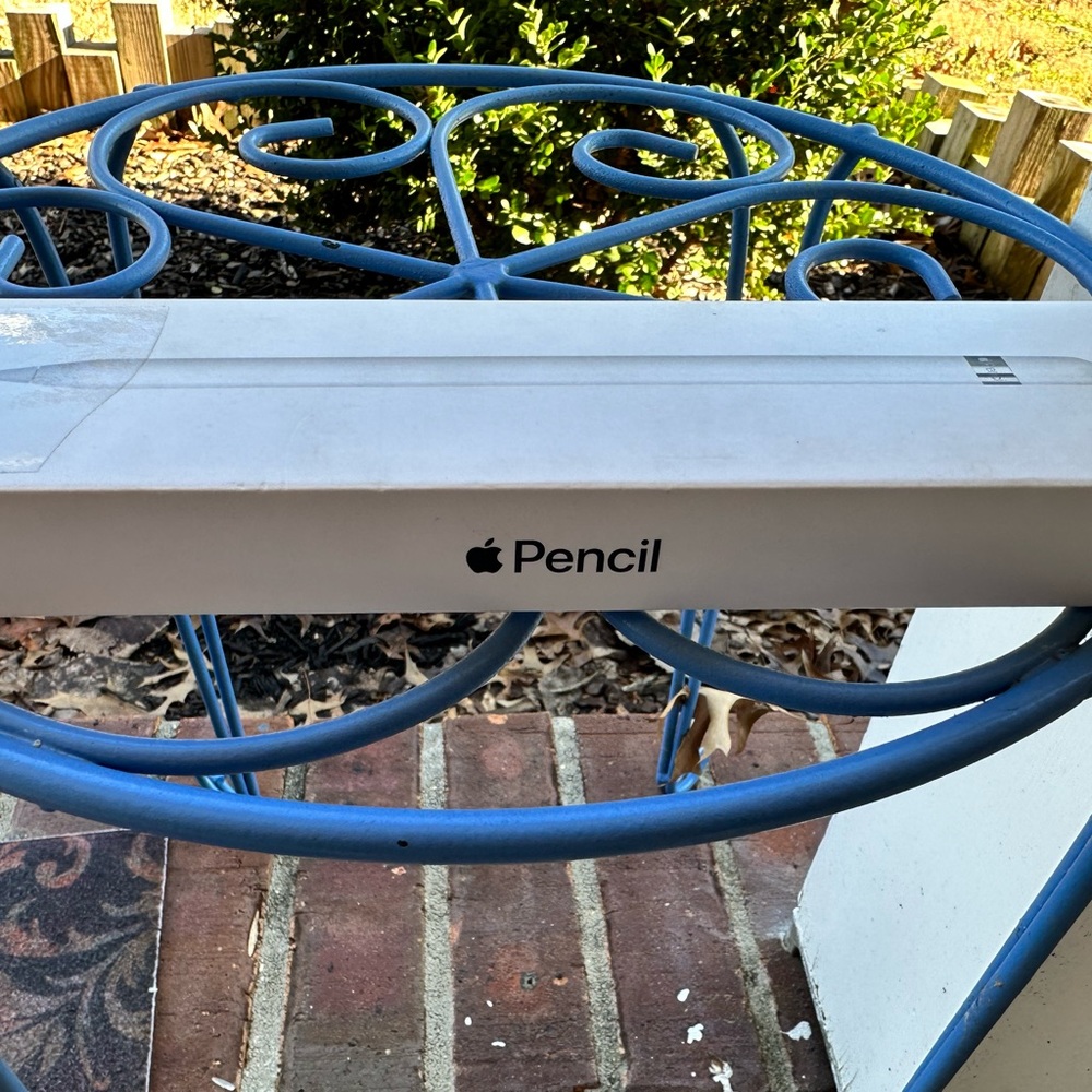 NIB 2nd Gen Apple Pen!!